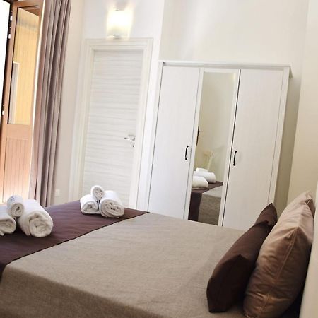 Bed and Breakfast Micca Ospitalita Siciliana Noto Exteriér fotografie